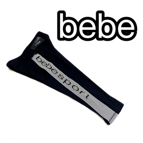 NWT BEBE SPORT LOGO BLACK & WHITE CAPRI LEGGINGS - Picture 1 of 8